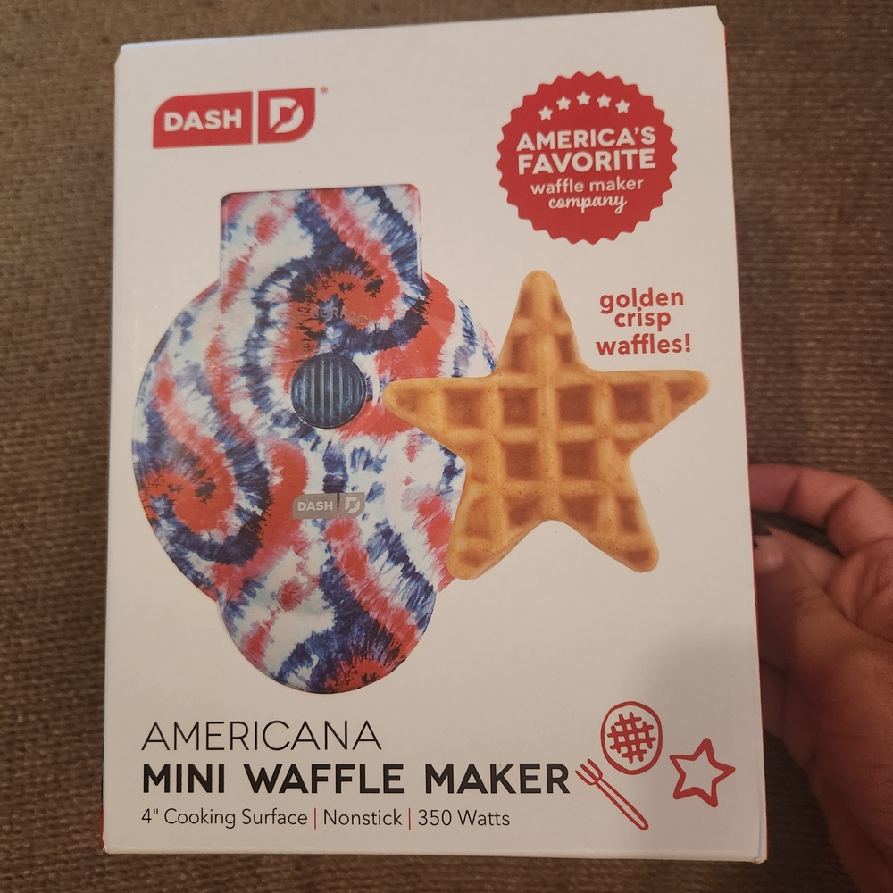 Ash Americana Mini Star Waffle Maker